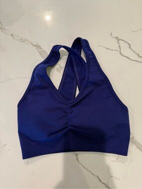 Alphalete Seamless Cross-Back Sports Bra - Royal Blue